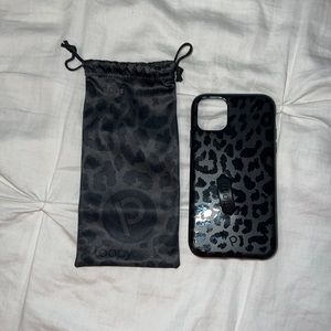 Black Leopard Loopy Case